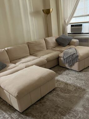 Cream Cloud Modular Sectional Sofa + 2 Ottoman – (PICK UP ONLY QUEENS, NY)